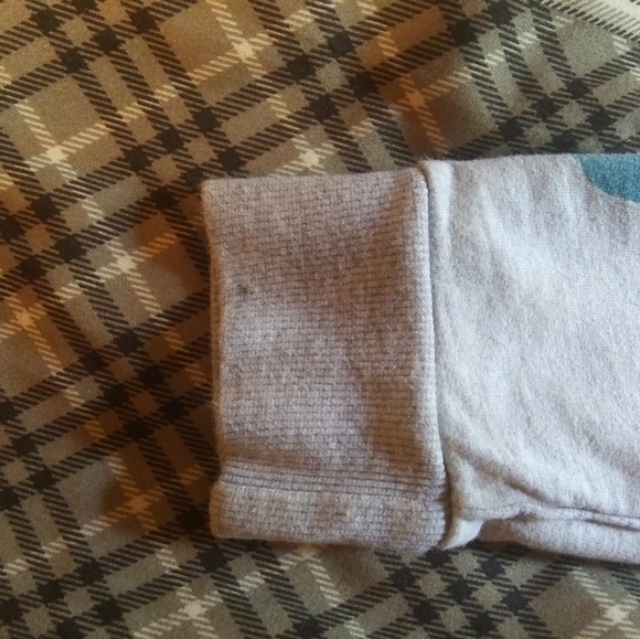 Girl Sweatshirt size 2-3T - Picture 7 of 7